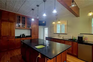 207 Washington St, Marietta, OH 45750 - Photo 13