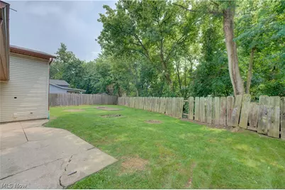 1719 Narragansett Boulevard, Lorain, OH 44053 - Photo 39