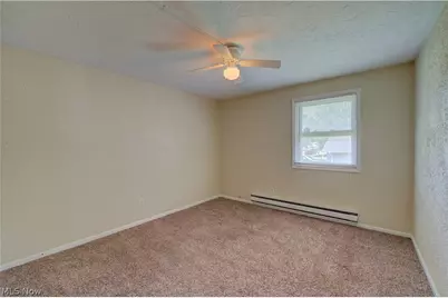 1719 Narragansett Boulevard, Lorain, OH 44053 - Photo 27