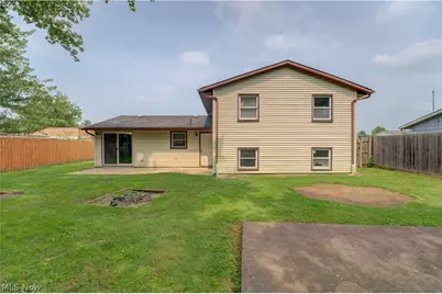 1719 Narragansett Boulevard, Lorain, OH 44053 - Photo 41