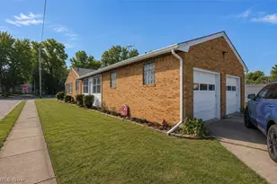 560 E Milton St, Alliance, OH 44601 - Photo 3