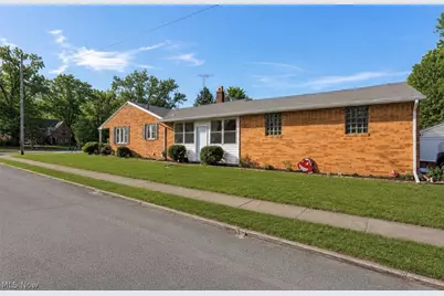 560 E Milton Street, Alliance, OH 44601 - Photo 1