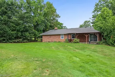 8579 Tanglewood Trail, Chagrin Falls, OH 44023 - Photo 29