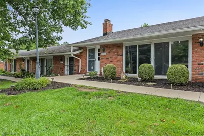 8579 Tanglewood Trail, Chagrin Falls, OH 44023 - Photo 25