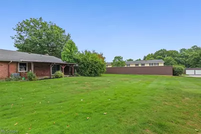 8579 Tanglewood Trail, Chagrin Falls, OH 44023 - Photo 29
