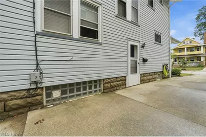 1474 Rosewood Avenue, Oakwood, OH 44107 - Photo 41