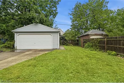 1474 Rosewood Avenue, Oakwood, OH 44107 - Photo 39