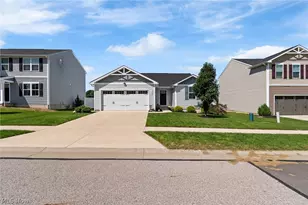5248 Decker St, Barberton, OH 44203 - Photo 1