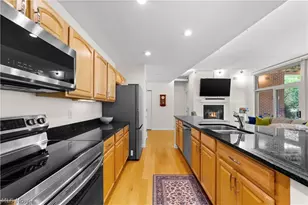 2079 Random Rd, Loveland, OH 44106 - Photo 11