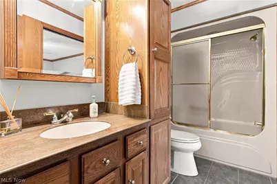 30401 Kristin Court, Willoughby Hills, OH 44092 - Photo 21
