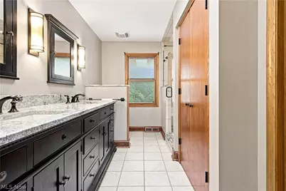 30401 Kristin Court, Willoughby Hills, OH 44092 - Photo 29