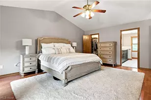 30401 Kristin Ct, Willoughby Hills, OH 44092 - Photo 27