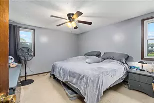 6641 Hillfield St NW, North Canton, OH 44720 - Photo 11