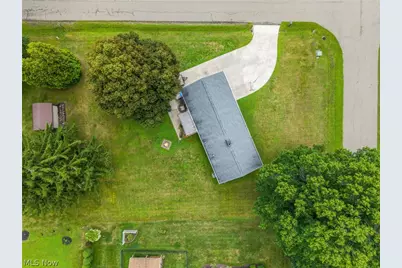 6641 Hillfield Street NW, North Canton, OH 44720 - Photo 27