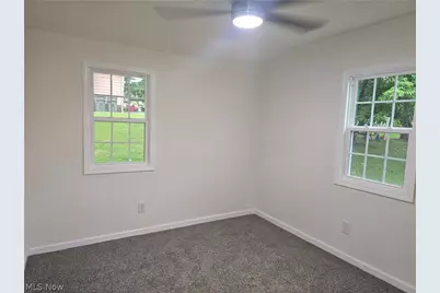 356 Randolph Street, Youngstown, OH 44509 - Photo 9