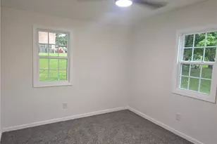 356 Randolph St, Youngstown, OH 44509 - Photo 9