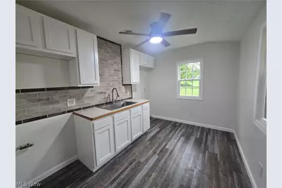 356 Randolph Street, Youngstown, OH 44509 - Photo 5