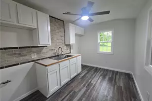 356 Randolph St, Youngstown, OH 44509 - Photo 5
