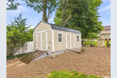 3379 Stratham Circle NW, Canton, OH 44708 - Photo 33