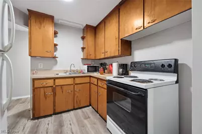 1944 Rowland Avenue NE, Canton, OH 44714 - Photo 13