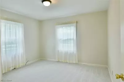 271 Parkgate Avenue, Austintown, OH 44515 - Photo 25