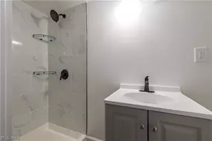 12416 Mortimer Ave, Loveland, OH 44111 - Photo 37