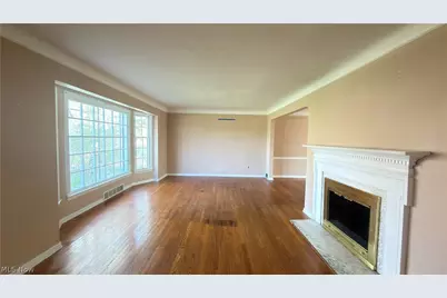 3074 Keswick Road, Huber Heights, OH 44120 - Photo 3