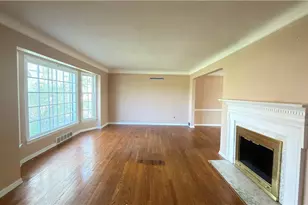 3074 Keswick Rd, Huber Heights, OH 44120 - Photo 3