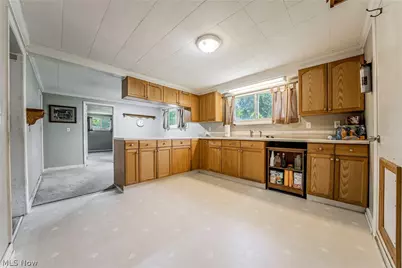 7018 Pymatuning Lake Road, Andover, OH 44003 - Photo 5