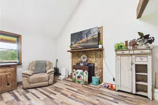 827 Darnold Rd, Vincent, OH 45784 - Photo 17