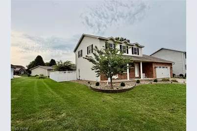 118 Northwood Drive, Dover, OH 44622 - Photo 3