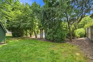 1451 Doncaster Dr, Youngstown, OH 44511 - Photo 43