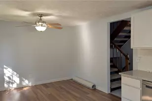 7376 Willow Run Dr, Mentor, OH 44060 - Photo 5