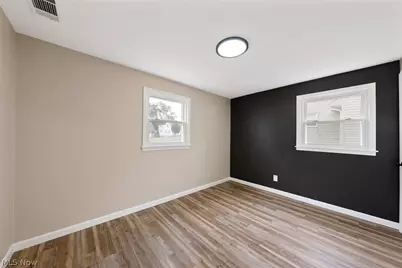 208 S Roanoke Avenue, Youngstown, OH 44515 - Photo 21