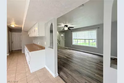2107 Randall Street, Lorain, OH 44052 - Photo 9