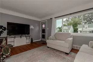 29248 Oakdale Rd, Willowick, OH 44095 - Photo 5