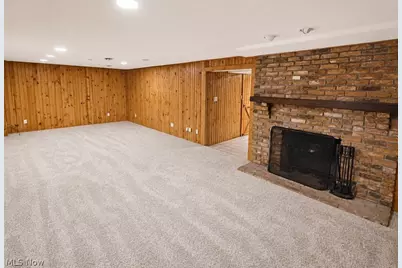 186 S Main Street, Hudson, OH 44236 - Photo 19
