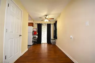 565 E Hopocan Ave, Barberton, OH 44203 - Photo 5