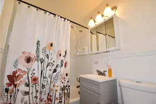 565 E Hopocan Ave, Barberton, OH 44203 - Photo 9