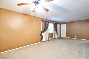 29632 Fairway Blvd, Willowick, OH 44095 - Photo 13