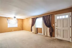 29632 Fairway Blvd, Willowick, OH 44095 - Photo 11