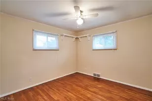 29632 Fairway Blvd, Willowick, OH 44095 - Photo 7