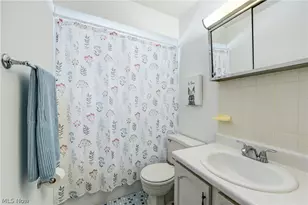 3811 Bramblewood Dr, Brunswick, OH 44212 - Photo 25
