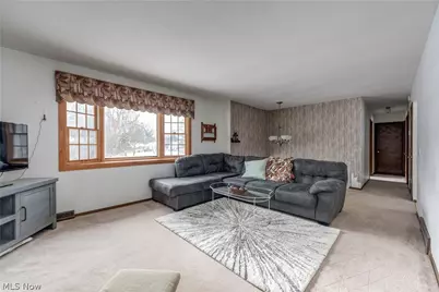 3811 Bramblewood Drive, Brunswick, OH 44212 - Photo 7