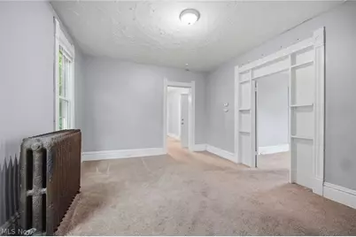934 Middle Avenue, Elyria, OH 44035 - Photo 7