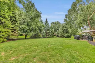 361 Harbor Ct, Avon Lake, OH 44012 - Photo 5