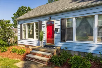 1597 Bond Street, Akron, OH 44313 - Photo 3