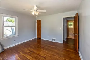 1597 Bond St, Akron, OH 44313 - Photo 15