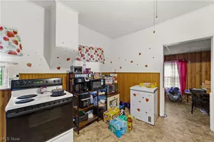 206 W 29th St, Lorain, OH 44055 - Photo 5
