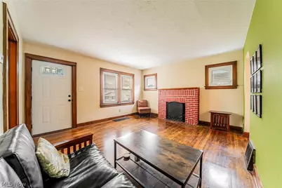 2549 Ogden Avenue, Akron, OH 44312 - Photo 9
